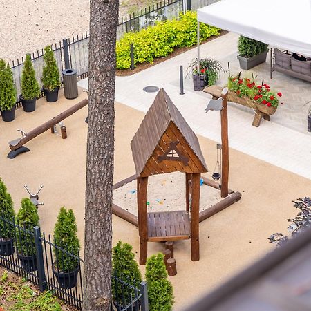 Stories Design Aparthotel Jurmala Bagian luar foto