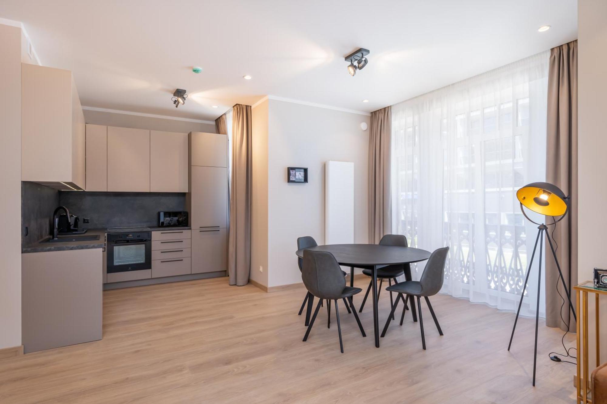 Stories Design Aparthotel Jurmala Ruang foto