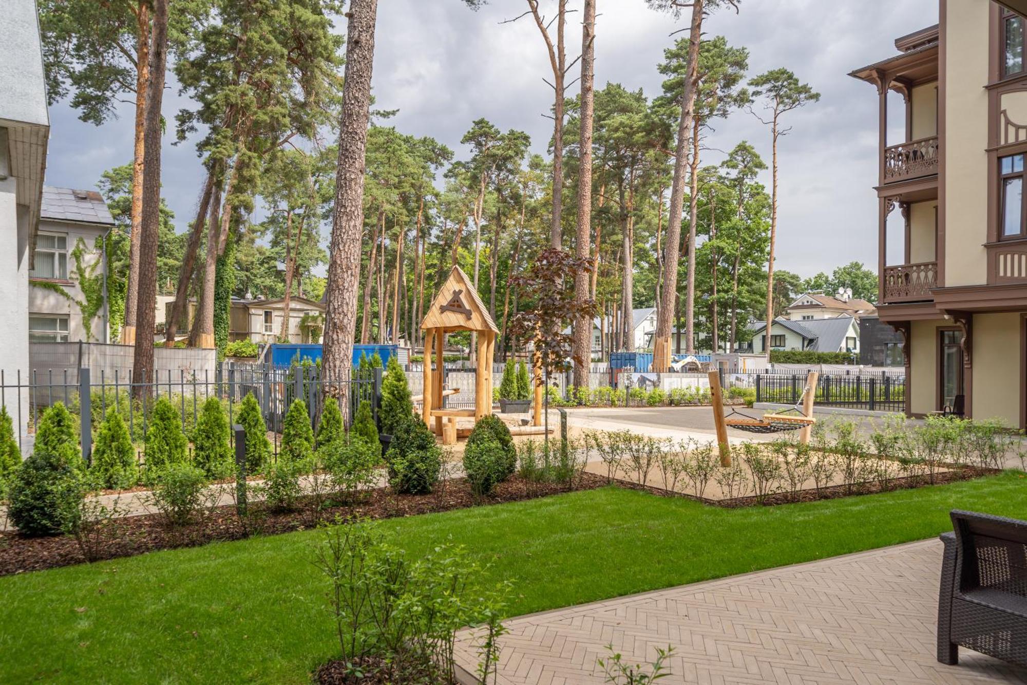 Stories Design Aparthotel Jurmala Bagian luar foto